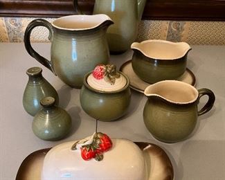 Poppytrail by Metlox Strawberry 

