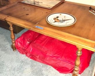 Dining  Room Table with Extension Leaves