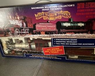 Valvoline Express 125 Years Train Set