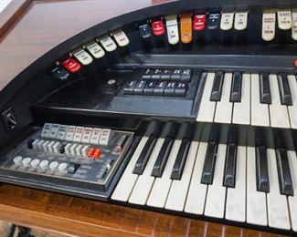 Conn organ and stool