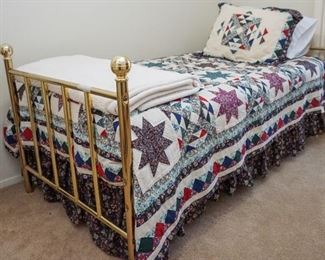 Brass trundle bed