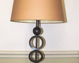 Geometric 3 Ring Metal Lamp