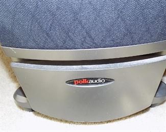 Polk Audio Tower Speakers Model RTi10
