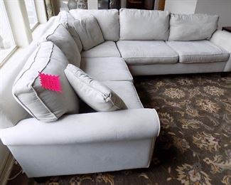 Haverty's 6 Person Sectional Sofa