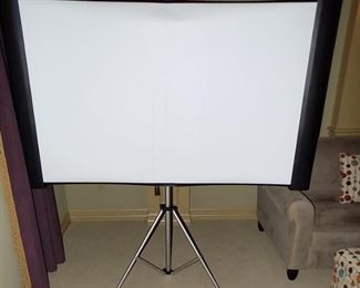 Fold Out Projection Screen