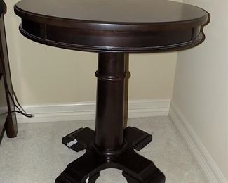 Pedestal Table