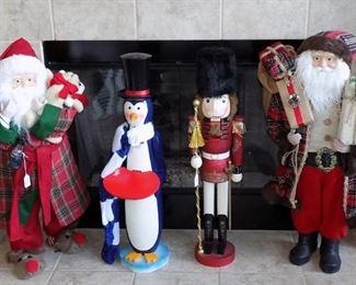 Large Free-Standing Santas and Nutcrackers 
