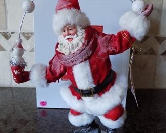 Large Juggling Santa. New w/Box