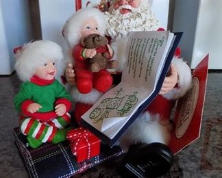 Large Storyline Santa NIB