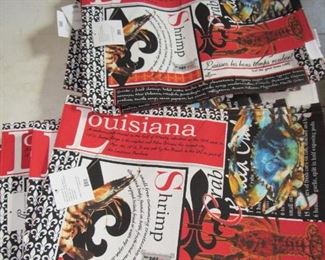 At least 20 new cloth place mats