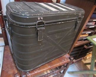 Military trunk
