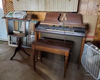 Wurlitzer organ, bench and music stand