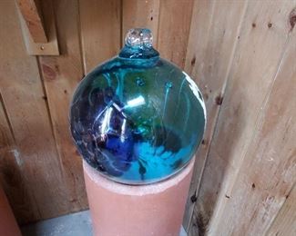 Many glass globes in many sizes