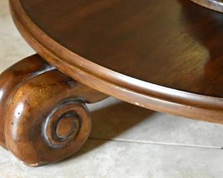 round center table (detail, feet)