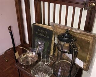 Items Located In The Foyer