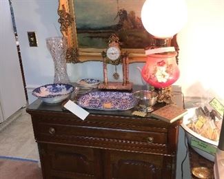 Items Located In The Dining Room