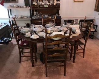 Items Located In The Dining Room