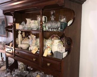 Items Located In The Dining Room