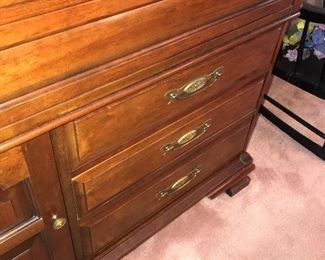 Items Located In The Dining Room