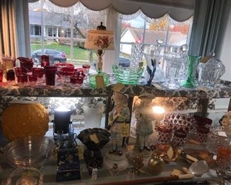 Items Located In The Dining Room