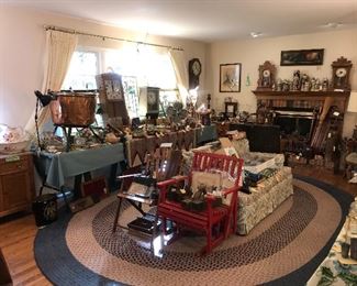 Items Located In The Family Room