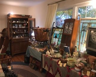 Items Located In The Family Room