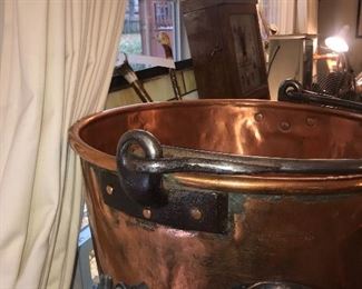 Items Located In The Family Room