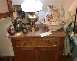 Items Located In The Family Room