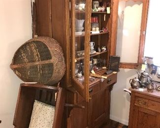 Items Located In The Family Room