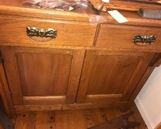 Items Located In The Family Room