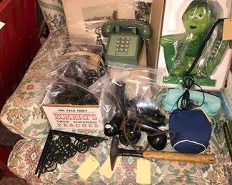 Items Located In The Family Room
