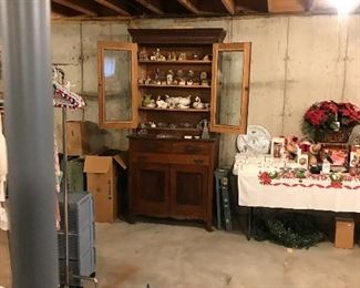 Items Located In The Lower Level