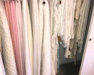 Items Located In The 1st Bedroom