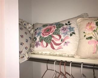 Items Located In The 1st Bedroom