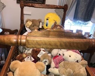 Items Located In The 1st Bedroom