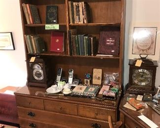 Items Located In The 1st Bedroom