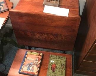 Items Located In The 1st Bedroom