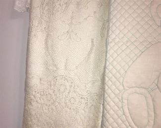 Items Located In 2nd Bedroom