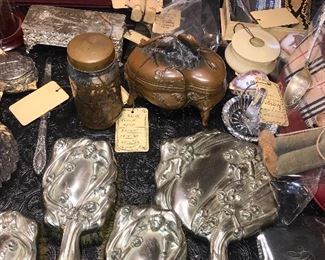 Items Located In The 3rd Bedroom
