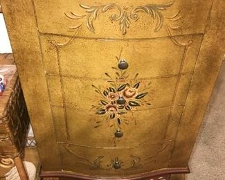 Items Located In The 3rd Bedroom