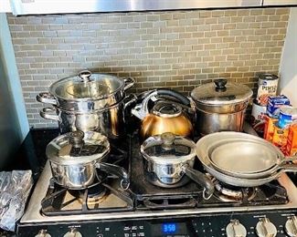 Lots of goodies in the kitchen including a Kitchen Aid - Proline Series. Featured are - Bormioli, Tefal, Cuisinart, Keurig, La Creuset, Cast-iron, Longaberger, Gibson, Threshold, Corningware, Folk Craft, YHY, Gloria Vanderbilt, Revereware, & more!