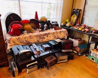  Variety of Antique Radio