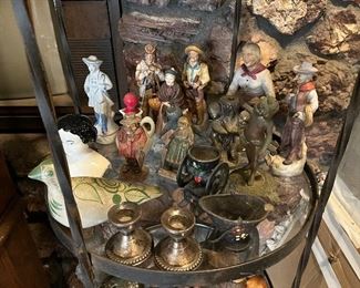 Vintage Knick & Knack 