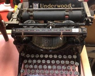 1923 Underwood Typewriter 