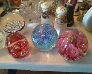Hand-bliwn gkass paperweights