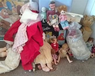 Antique dolls & 2 original Steiff bears TLC