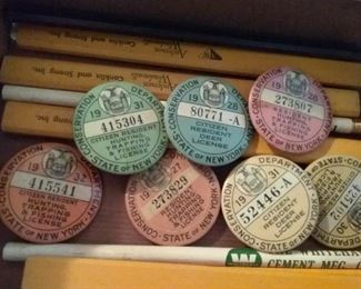 Antique hunting license buttons