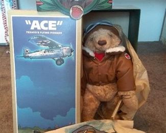 "Ace" Texaco's Flying Pioneer - 2nd Ed. 1998 - w/carrying bag, tag & box