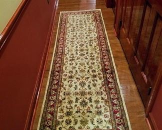 One of several Ethan Allen runners