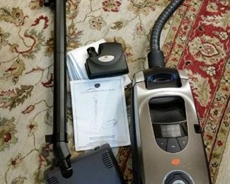 Lux Guardian Platinum vacuum cleaner